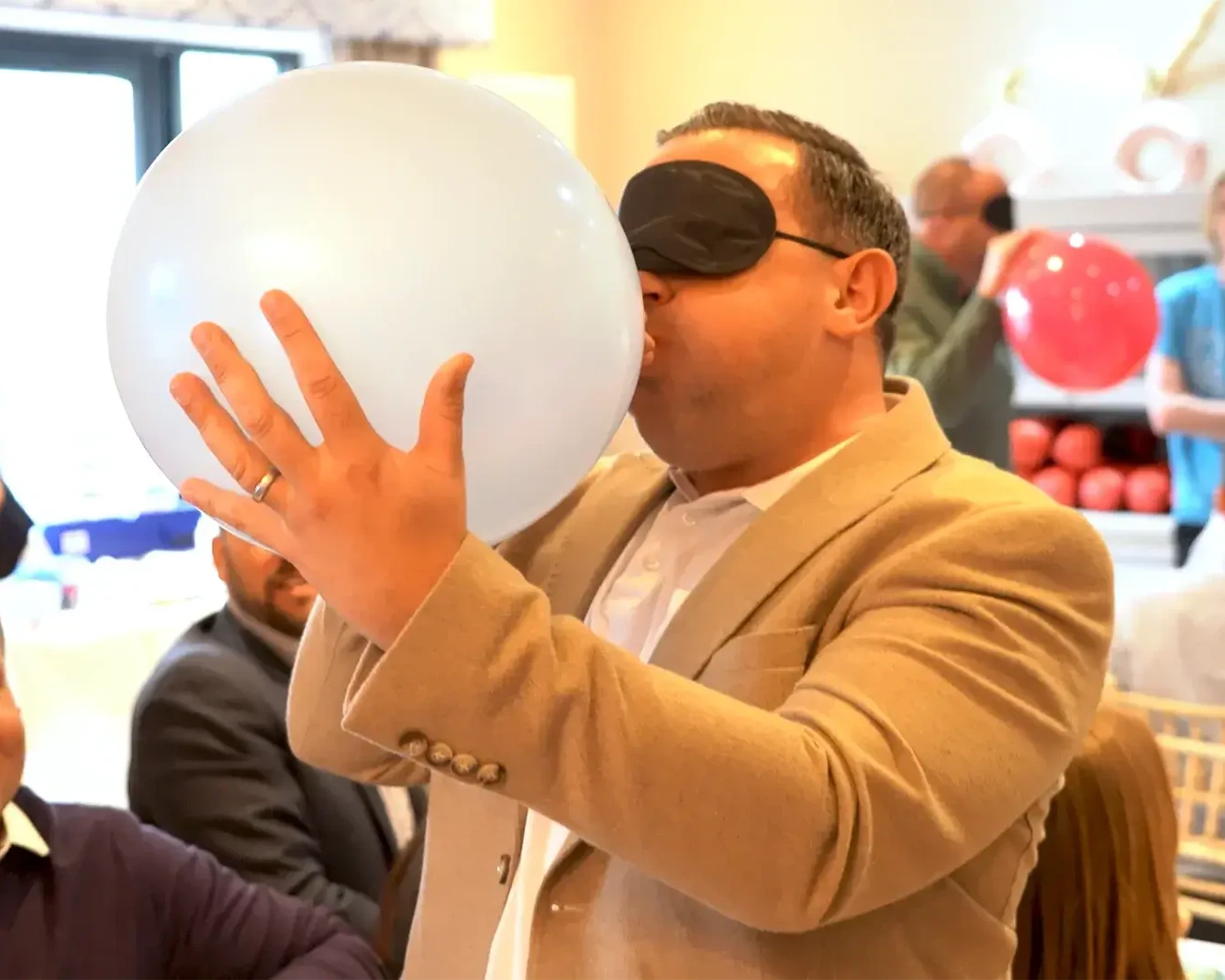 Master of the Tasks team building event balloon challenge