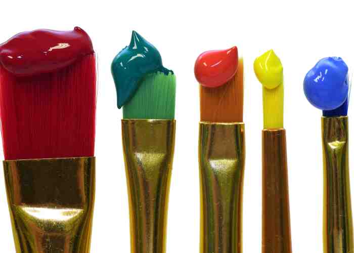Social Distance Team Building Paint Brushes